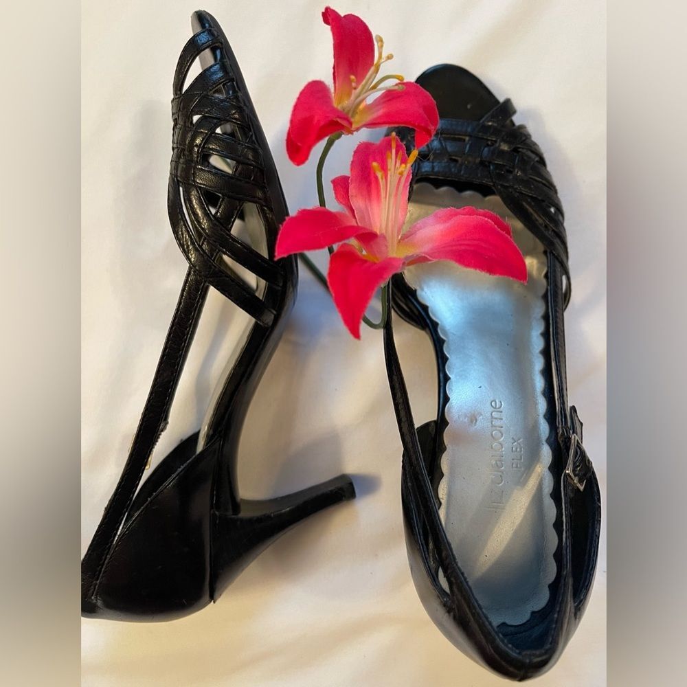 Liz Claiborne Flex “PURCELL” style heels!